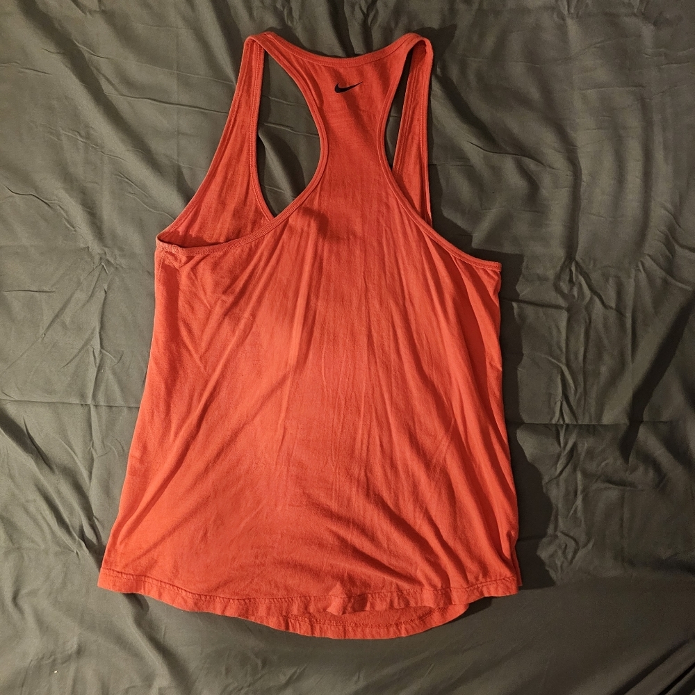 Nike Razorback Tank - Picture 3 of 3